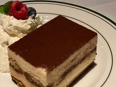 -Wolfgang’s Steakhouse 沃夫冈牛排馆(上海白玉兰广场店)