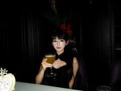 -弦月窗LUNETTE BY AMANDA(复兴路店)