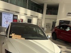 -TESLA 特斯拉(北京后沙峪特斯拉中心)