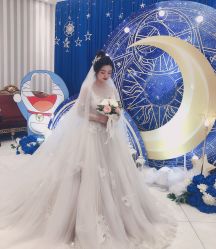 -艾米丽婚纱礼服