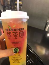 -手牵手美甲