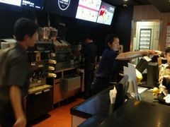 -麦当劳(静安寺店)