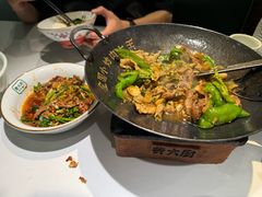 -费大厨辣椒炒肉(高铁吾悦广场店)