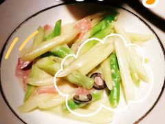 -穹六人间 people 6(岳阳路店)