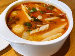 冬阴功海鲜汤-暹罗酒肆泰餐厅酒吧