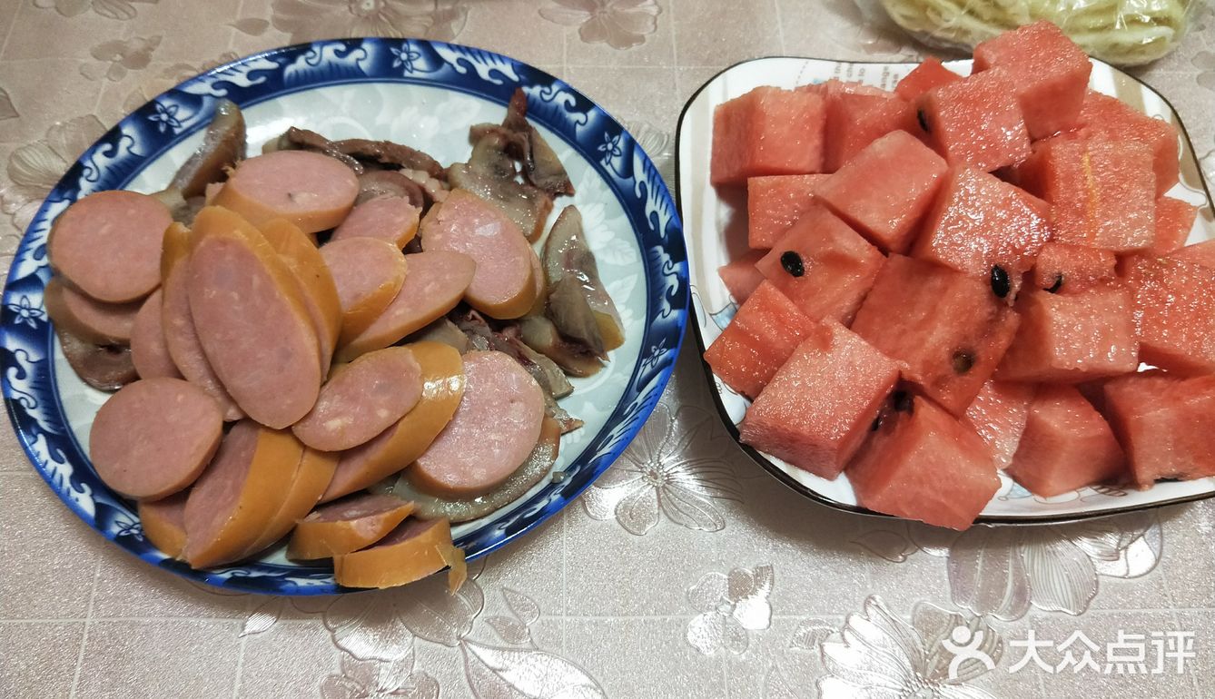 我给大家介绍一下我老家抚宁台营的特色大饼裹肉
