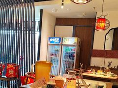 -尚尚仙·酸汤猪手·猪肚鸡火锅(华联万柳购物中心店)