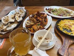 -老东镇啤酒屋海鲜加工·蒸汽海鲜·海鲜烧烤(台东店)