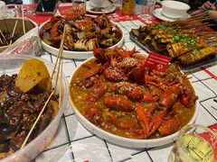 -李双猪·小龙虾·烧烤·羊肉煲(乐山店)