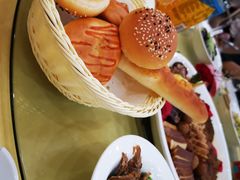 -山明水秀大饭店