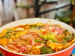 肥牛年糕火锅火锅-猫头鹰炸鸡