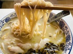 -明呈黄鱼面馆(斜土路店)