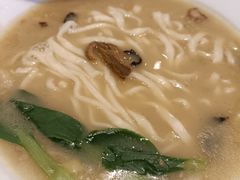 松茸炝锅菌面-四季小馆·地道北京小吃(广百店)