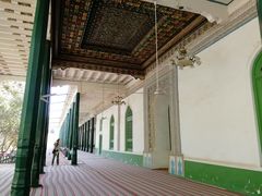 -艾提尕尔清真寺