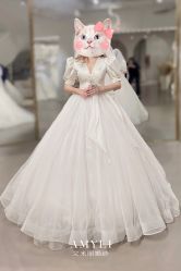 -艾米丽婚纱礼服