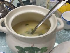 -六和聚传统烤鸭.天津菜(和平店)