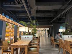 -魔方城市书房(中街益田店)