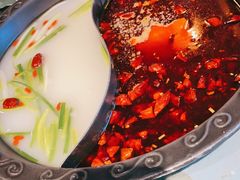 秘制鸳鸯锅-8号苑自助烤场(西单店)