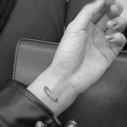 清新-INK STORY专业刺青·穿孔·洗纹身