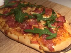 帕尔马火腿芝士披萨-阿妮叶李(光谷世界城店)