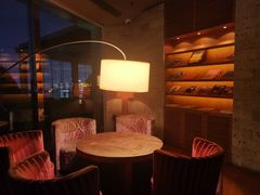 -FLAIR顶层餐厅酒吧(浦东丽思卡尔顿酒店)