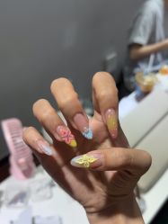 -晨·艺美甲美睫