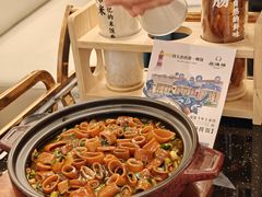 -品海楼·大连海胆锅贴馆(东港店)