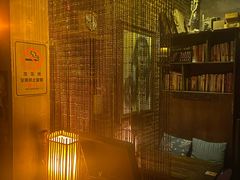 -城墙外BAR