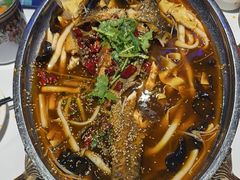 -小河公主秘制烤羊腿(小绿谷店)