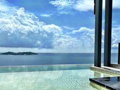-瑰丽酒店·海吧·天际下午茶·现场DJ·天台酒吧