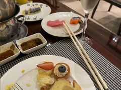 -广州万富希尔顿酒店·感趣自助餐厅·金秋蟹宴生蚝海鲜刺身
