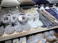 -MUJI无印良品(西湖银泰城店)