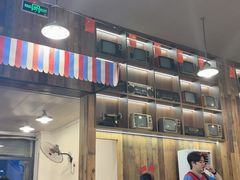 -冶建镜子·老南昌大排档·江西虾王(总店)