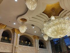 -碧中海汤泉汗蒸酒店