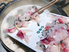 -淘米捞·米汤脆鲩鱼火锅(福田皇岗店)