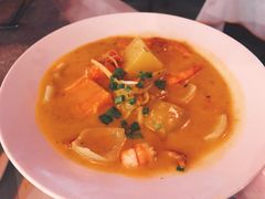-Lanterns Vietnamese Restaurant