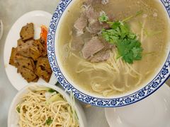 -十二忠手拉面(中华路店)