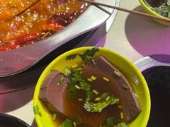 -钢管厂五区小郡肝串串香火锅(人民广场店)