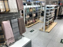 -hotwind热风(悠唐店)