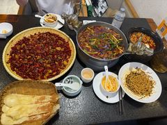 -万重锦·人文川菜馆(骡马市店)