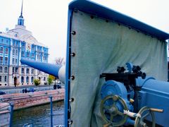 -阿芙乐尔号巡洋舰