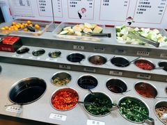 调料台-海底捞火锅(南山京基百纳店)