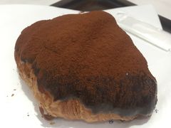 黑牛-LE SAPHIR 莎菲尔菓子(和兴店)