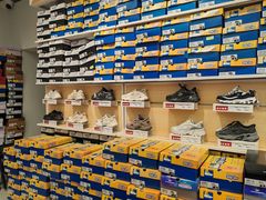 -法雅体育工厂店(皂君庙路店)