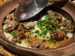 窝蛋牛肉煲仔饭-啫神·广州地标美食(北京路店)