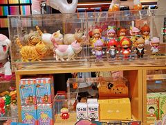 -九木杂物社(新奥购物中心店)