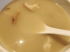 -港丽餐厅(高德置地店)