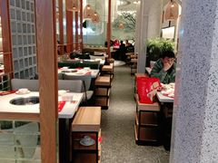 大堂-三人行骨头王火锅(长寿店)