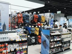 -迪卡侬(环球港店)