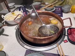 -牛村来人潮汕牛肉火锅(西单店)